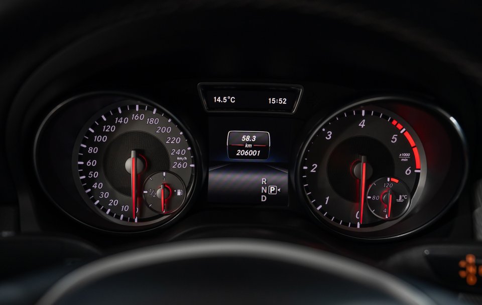 Mercedes-Benz CLA-Class 200 CDI Automat "Urban"