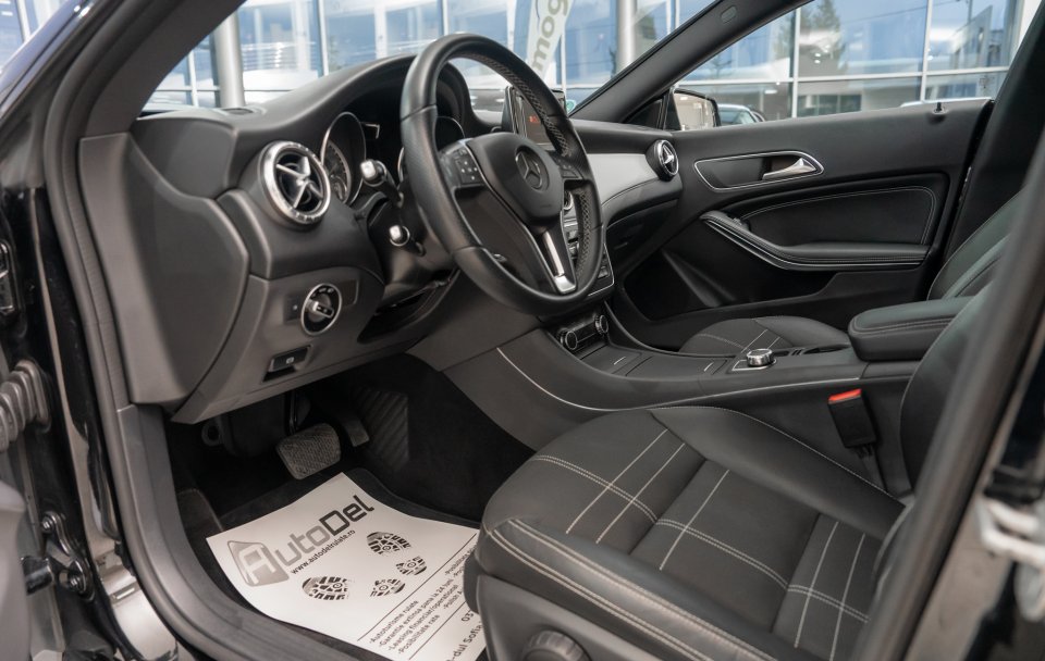 Mercedes-Benz CLA-Class 200 CDI Automat "Urban"