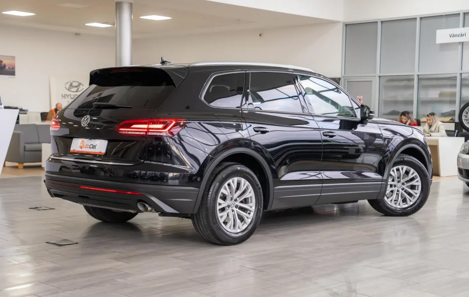 Volkswagen Touareg 3.0TDI V6 4Motion "Atmosphere"