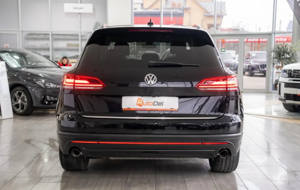 Volkswagen Touareg 3.0TDI V6 4Motion "Atmosphere"