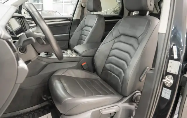 Volkswagen Touareg 3.0TDI V6 4Motion