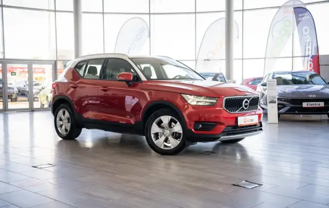 Volvo XC 40 2.0 D4 AWD Momentum