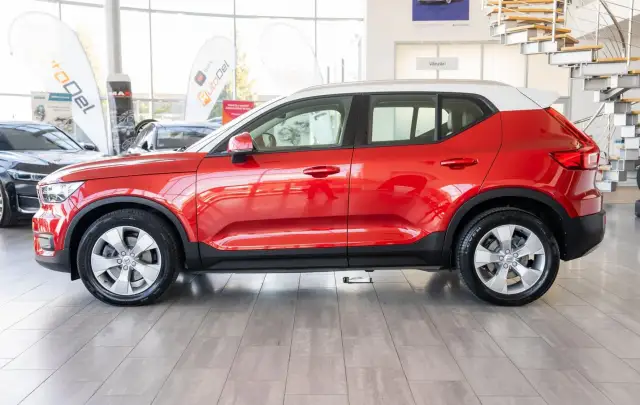 Volvo XC 40 2.0 D4 AWD Momentum