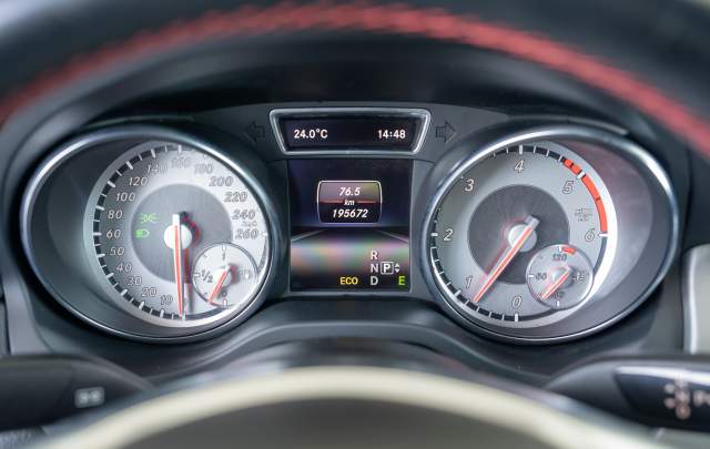 Mercedes-Benz CLA-Class 200 CDI 7G-DCT "AMG Line"