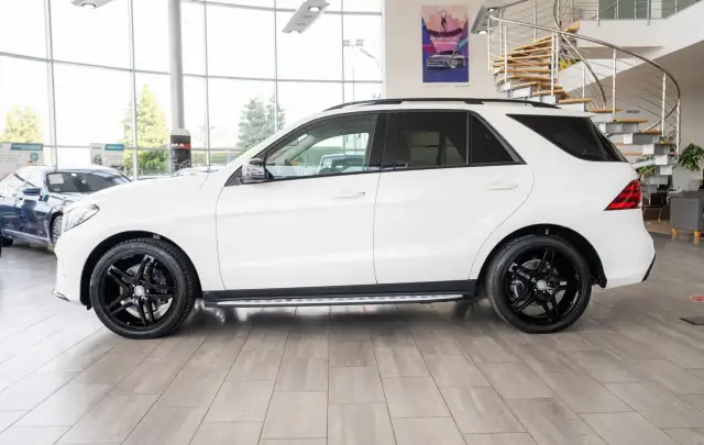 Mercedes-Benz GLE 350d 4Matic 9G-Tronic "AMG Line"