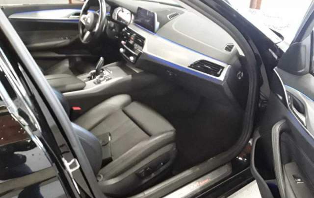 BMW Seria 5 530e 2.0 Plug-in Hybrid