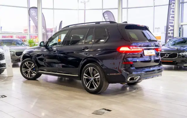 BMW X7 G07 xDrive 40i / 3.0 "M Sport"