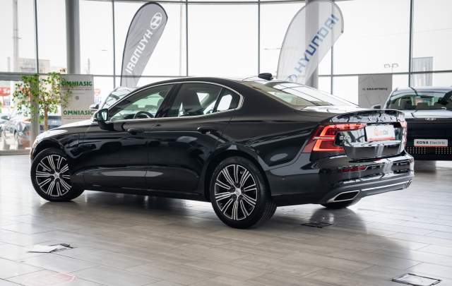 Volvo S60 2.0 T8 Plug-in Hybrid AWD "Inscription"