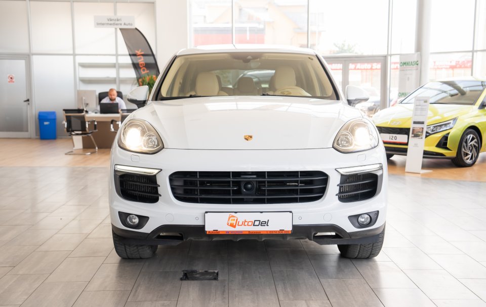 Porsche Cayenne 3.0 Diesel V6