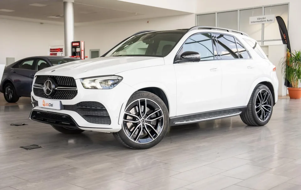 Mercedes-Benz GLE "AMG Line" 450 3.0 Hybrid 4Matic