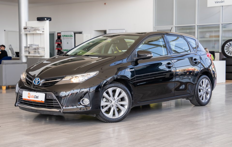 Toyota Auris 1.8 Hybrid Lounge