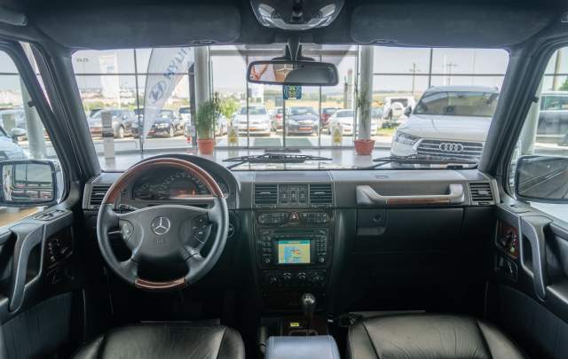 Mercedes-Benz G-Class 