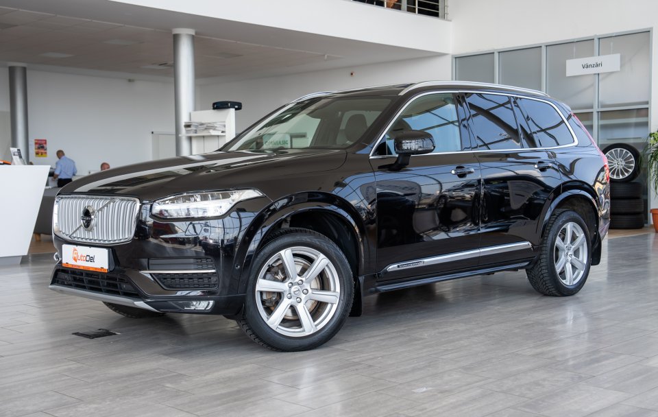 Volvo XC90 2.0 D5 AWD Geartronic "Inscription"