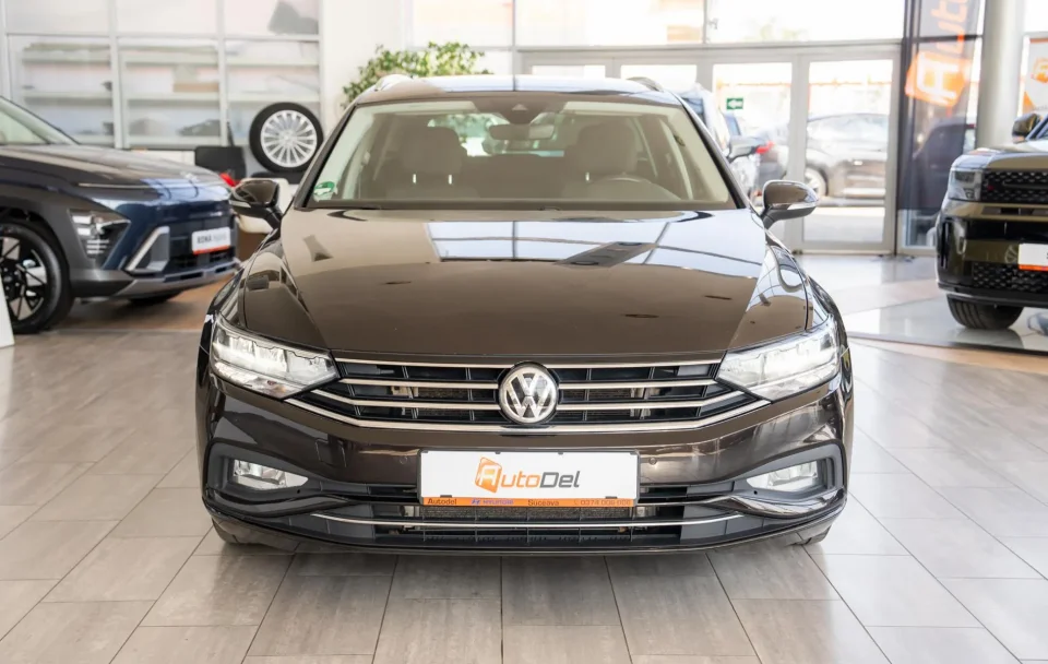 Volkswagen Passat 2.0TDI DSG Variant - Facelift