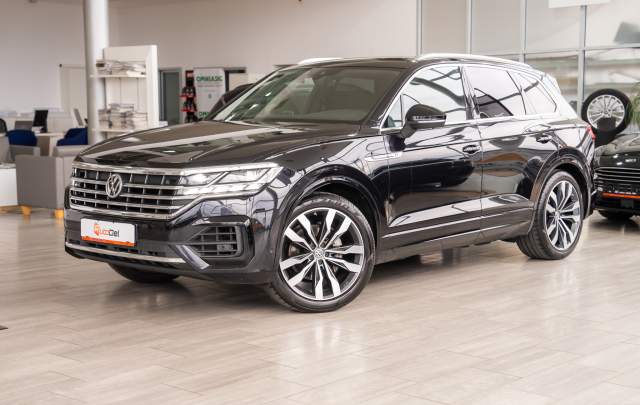 Volkswagen Touareg R-Line 3.0TDI V6 4Motion Tiptronic