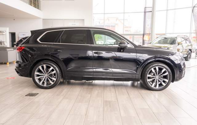 Volkswagen Touareg R-Line 3.0TDI V6 4Motion Tiptronic