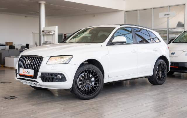 Audi Q5 2.0TDI Quattro S-Tronic "S-Line"