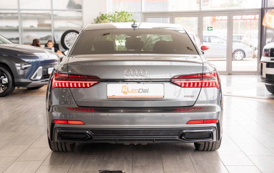 Audi A6 2.0 / 55TFSI Plug-in Hybrid Quattro Automat "Sport" S-Line