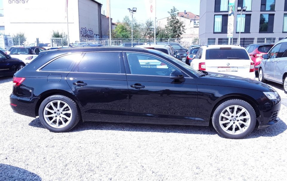 Audi A4 Avant 2.0TDI S-Tronic