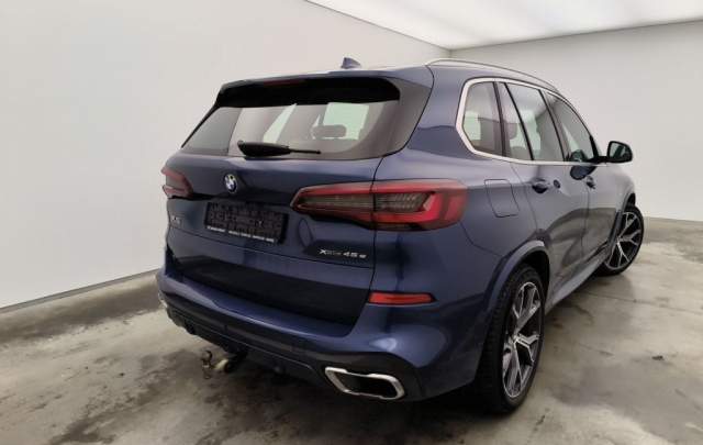 BMW X5 45e xDrive Plug-in Hybrid 3.0 "M Pack"