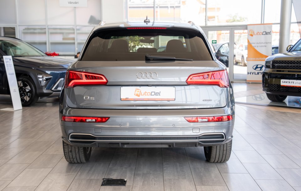 Audi Q5 2.0TDI Quattro S-Tronic "S-Line"