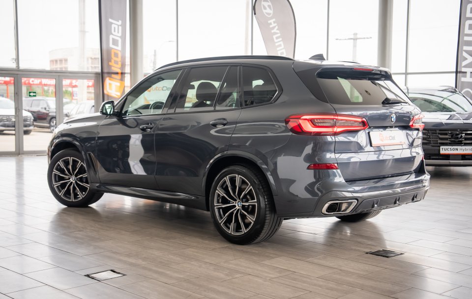 BMW X5 xDrive 30d Sport-automatic "M Sport"