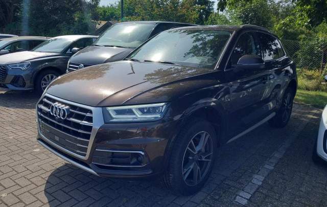 Audi Q5 2.0TFSI Quattro S-Tronic - Perne Aer -