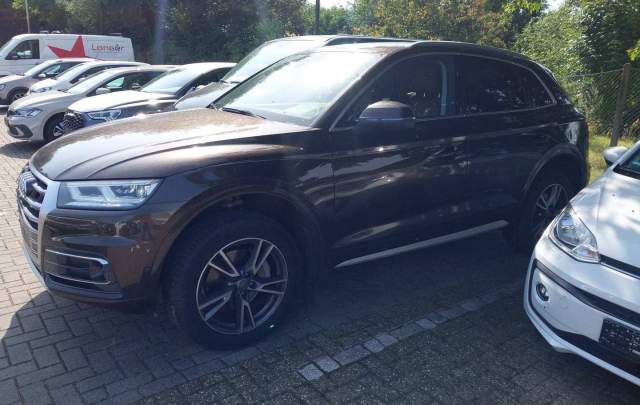 Audi Q5 2.0TFSI Quattro S-Tronic - Perne Aer -