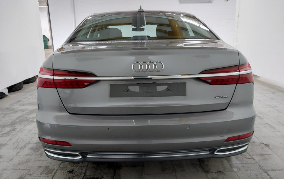 Audi A6 50TFSIe 2.0 Plug-in Hybrid 4x4 S-Tronic