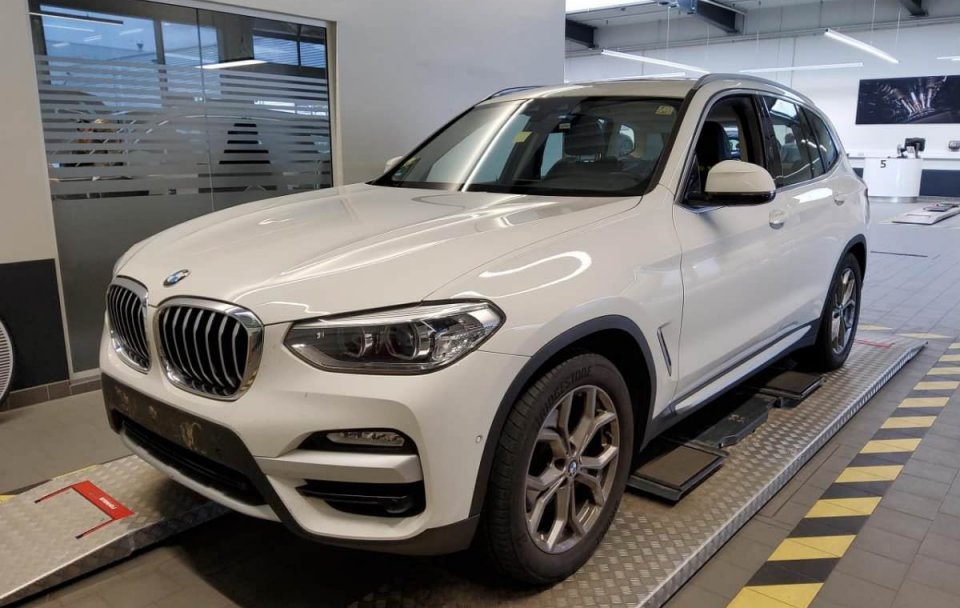 BMW X3 20d xDrive Steptronic "xLine"