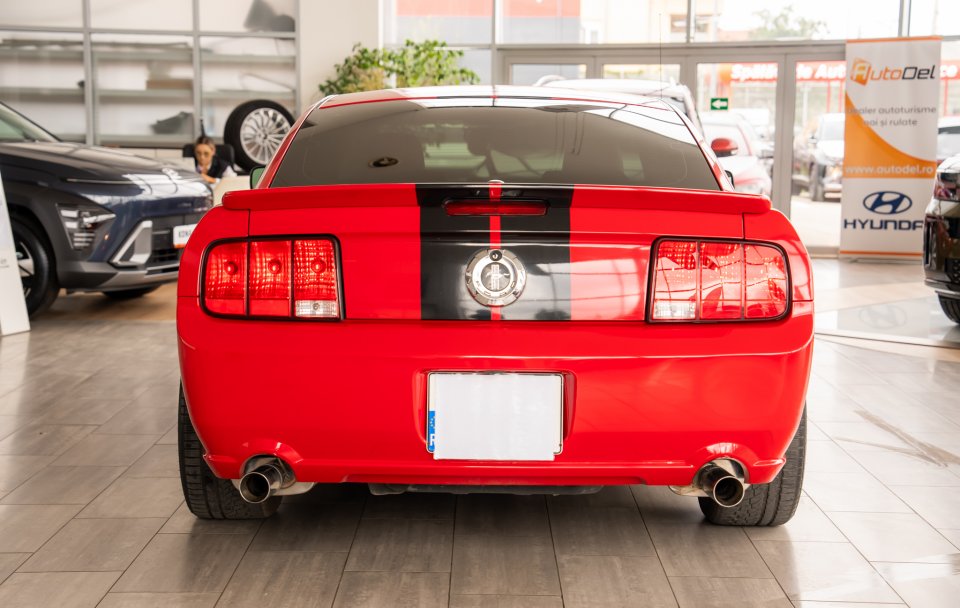 Ford Mustang 4.0 V6 12V Automat