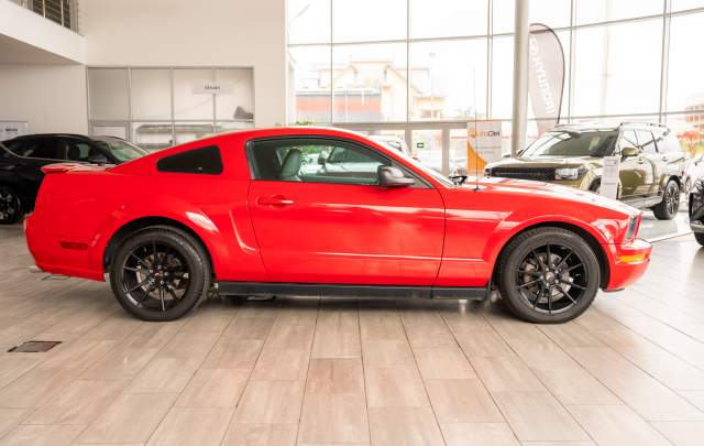 Ford Mustang 4.0 V6 12V Automat