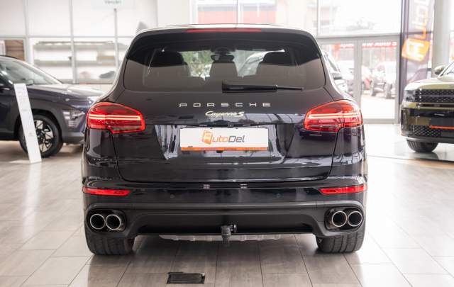 Porsche Cayenne S e-Hybrid 3.0 Plug-in Hybrid V6 Tiptronic