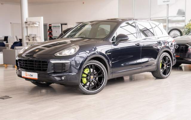 Porsche Cayenne S e-Hybrid 3.0 Plug-in Hybrid V6 Tiptronic