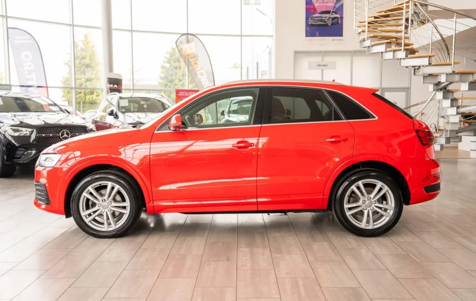 Audi Q3 2.0TDI "S-Line"