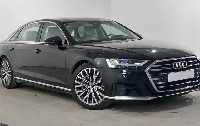 Audi A8 LONG 60TFSI 4.0 V8 Mild Hybrid Quattro Tiptronic