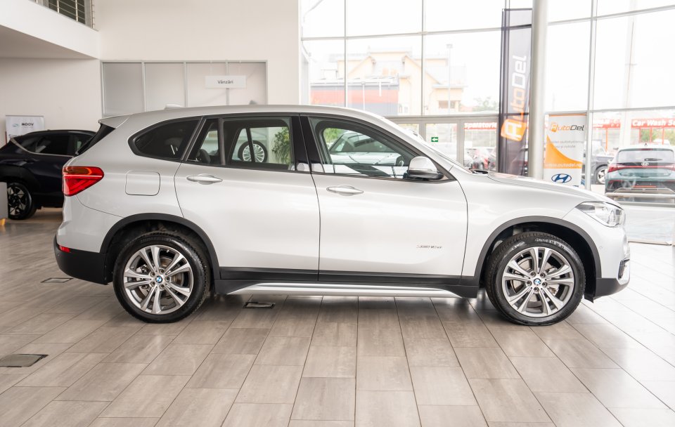 BMW X1 18d xDrive Steptronic