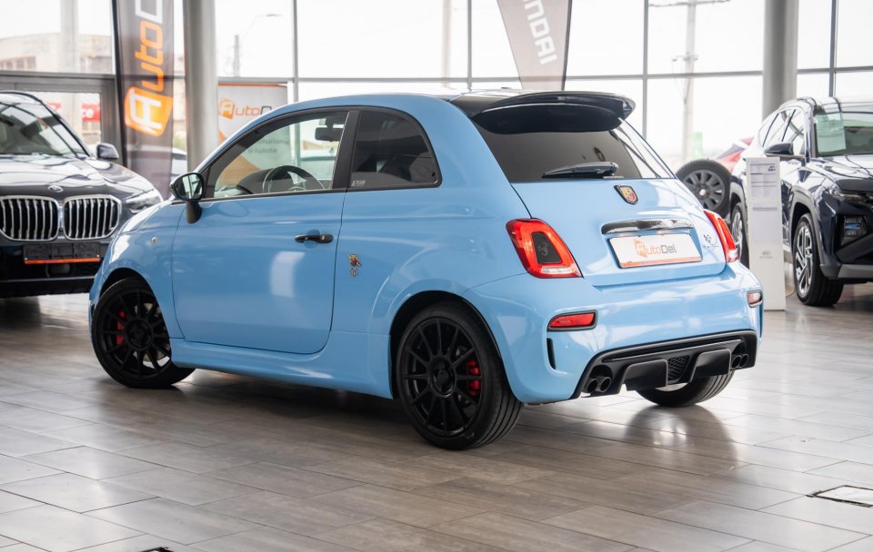 Abarth 595 Competizione 