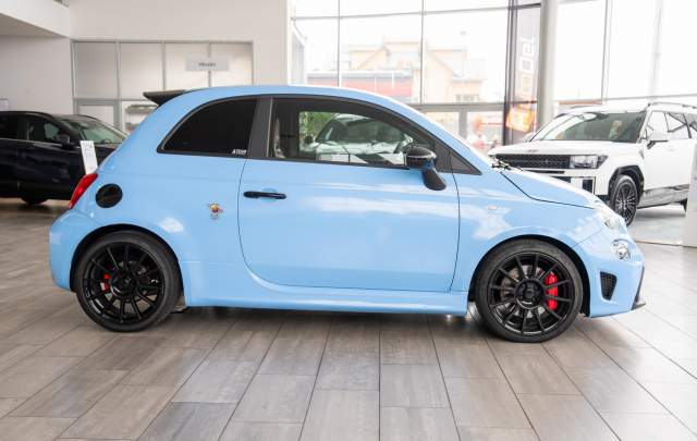 Abarth 595 Competizione 