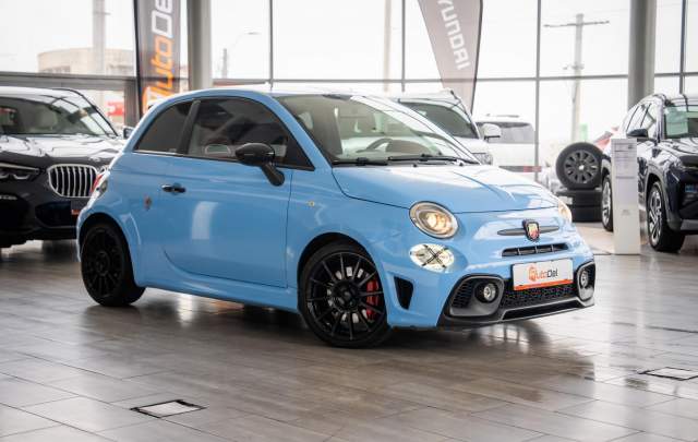 Abarth 595 Competizione 