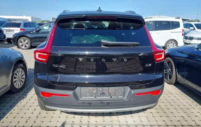 Volvo XC40 2.0 D4 Geartronic "Momentum Pro"