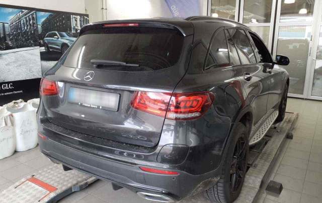 Mercedes-Benz GLC 300de 2.0Plug-in Hybrid 4Matic "AMG Line"