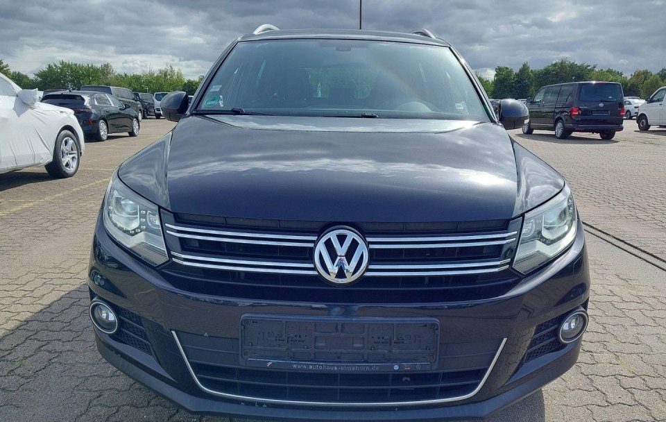 Volkswagen Tiguan 2.0TDI BMT 4Motion DSG "Sport & Style"