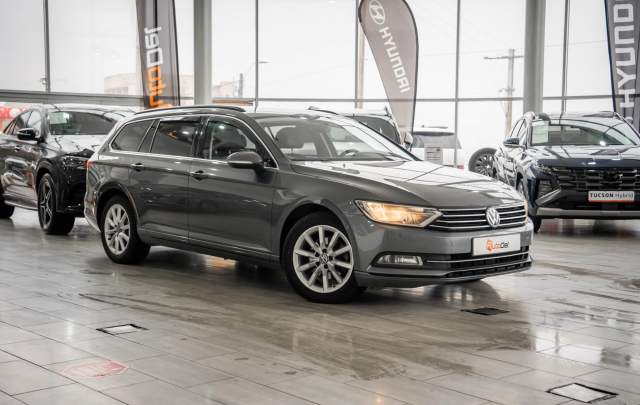 Volkswagen Passat 2.0TDI DSG Variant "Highline"