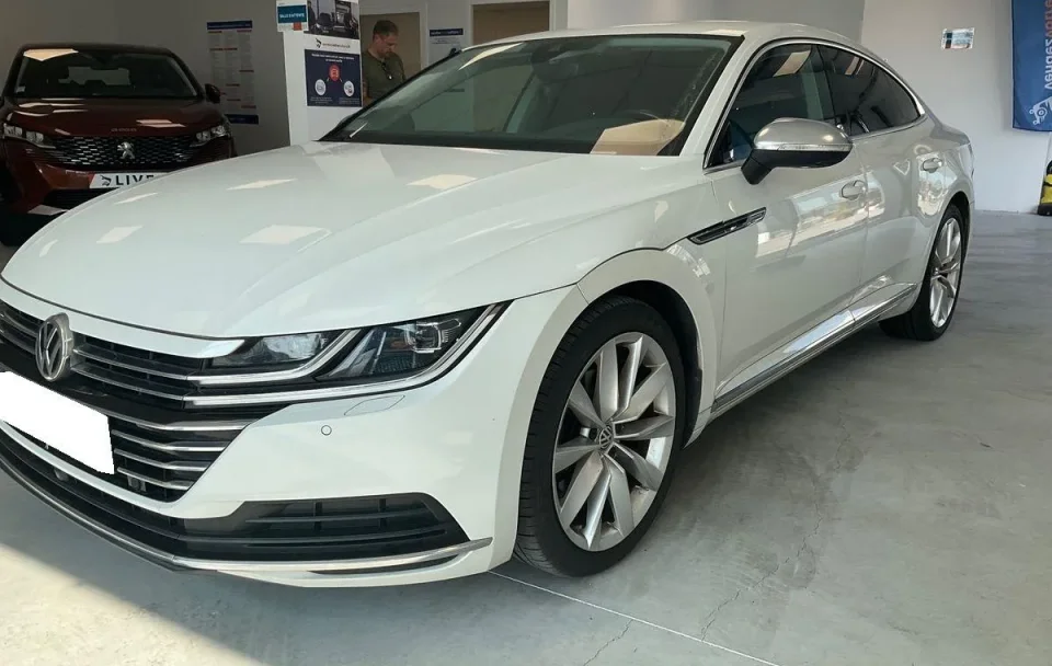 Volkswagen Arteon 2.0TDI DSG "Elegance"