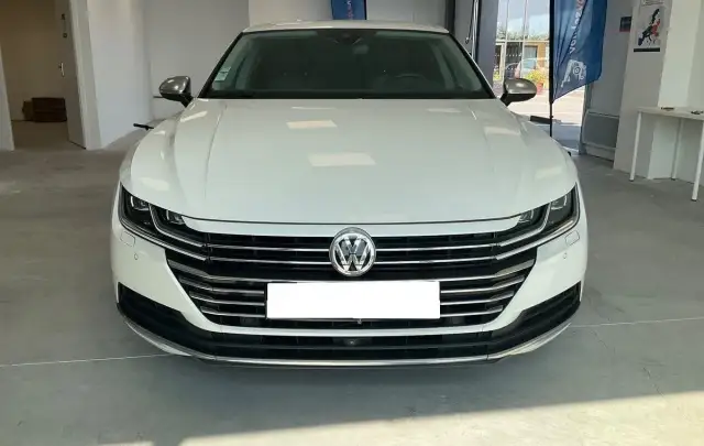 Volkswagen Arteon 2.0TDI DSG "Elegance"