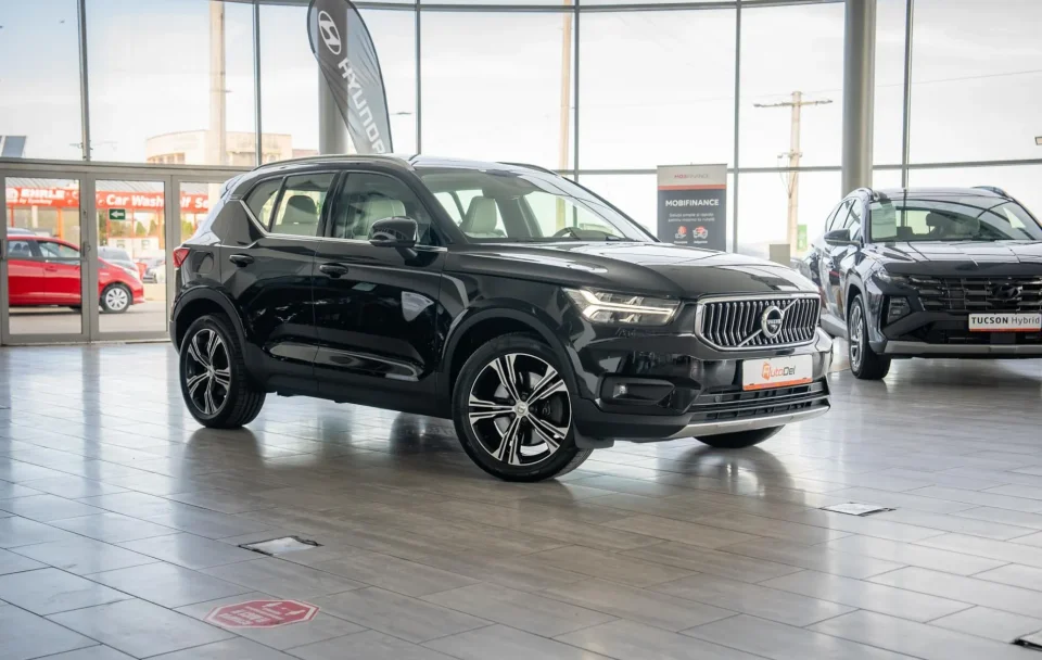 Volvo XC 40 Recharge DKG T5 1.5 Plug-in Hybrid "Inscription Expression"