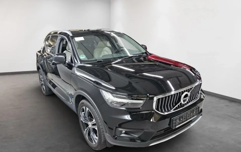 Volvo XC40 Recharge DKG T5 1.5 Plug-in Hybrid "Inscription Expression"