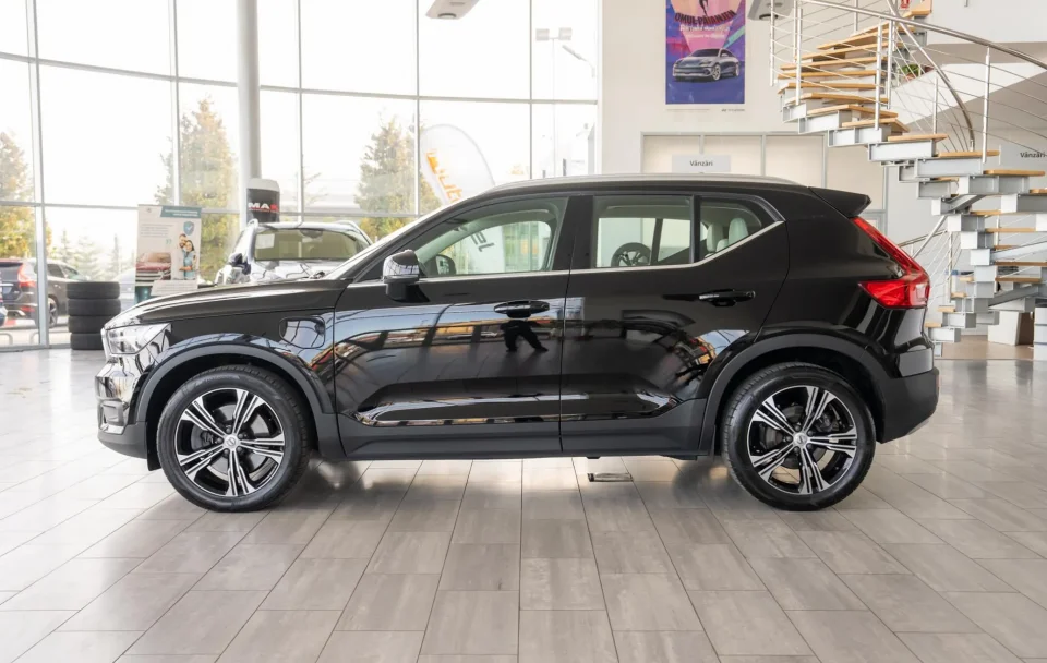 Volvo XC 40 Recharge DKG T5 1.5 Plug-in Hybrid "Inscription Expression"