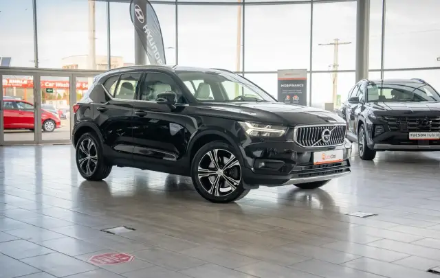 Volvo XC 40 Recharge DKG T5 1.5 Plug-in Hybrid "Inscription Expression"